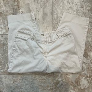 St. John’s Bay Stretch‎ Khaki Capri Pants